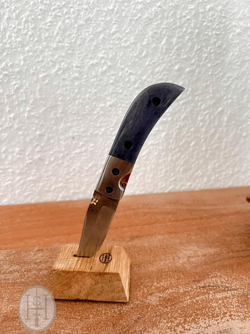 Messer Sockel